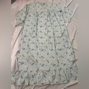 Lady Lindsay Vintage Flannel Nightgown Floral Sz 46 XL Women’s Cottagecore